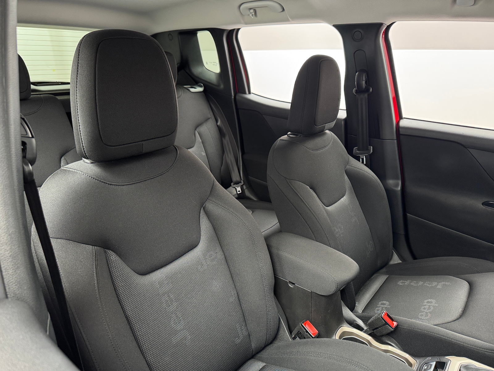 Thumbnail: 2017 Jeep Renegade - 2