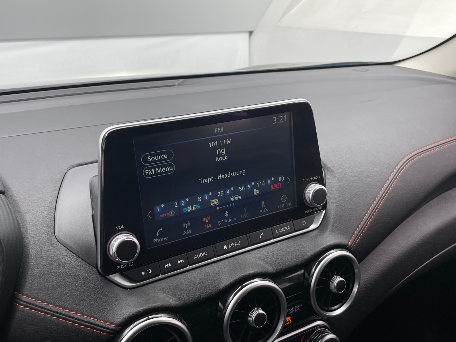 Thumbnail: 2024 Nissan Sentra - 4