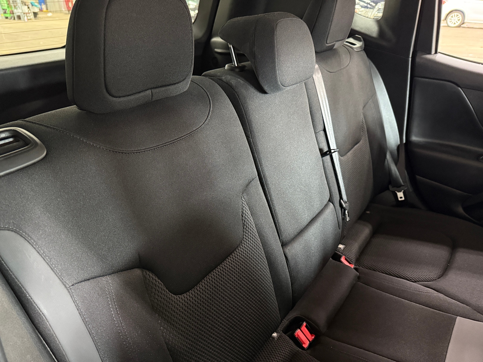 Thumbnail: 2019 Jeep Renegade - 6