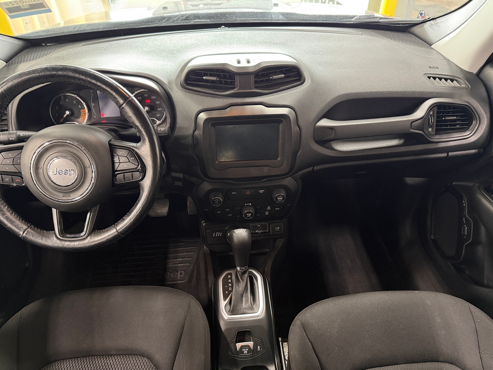 Thumbnail: 2019 Jeep Renegade - 3