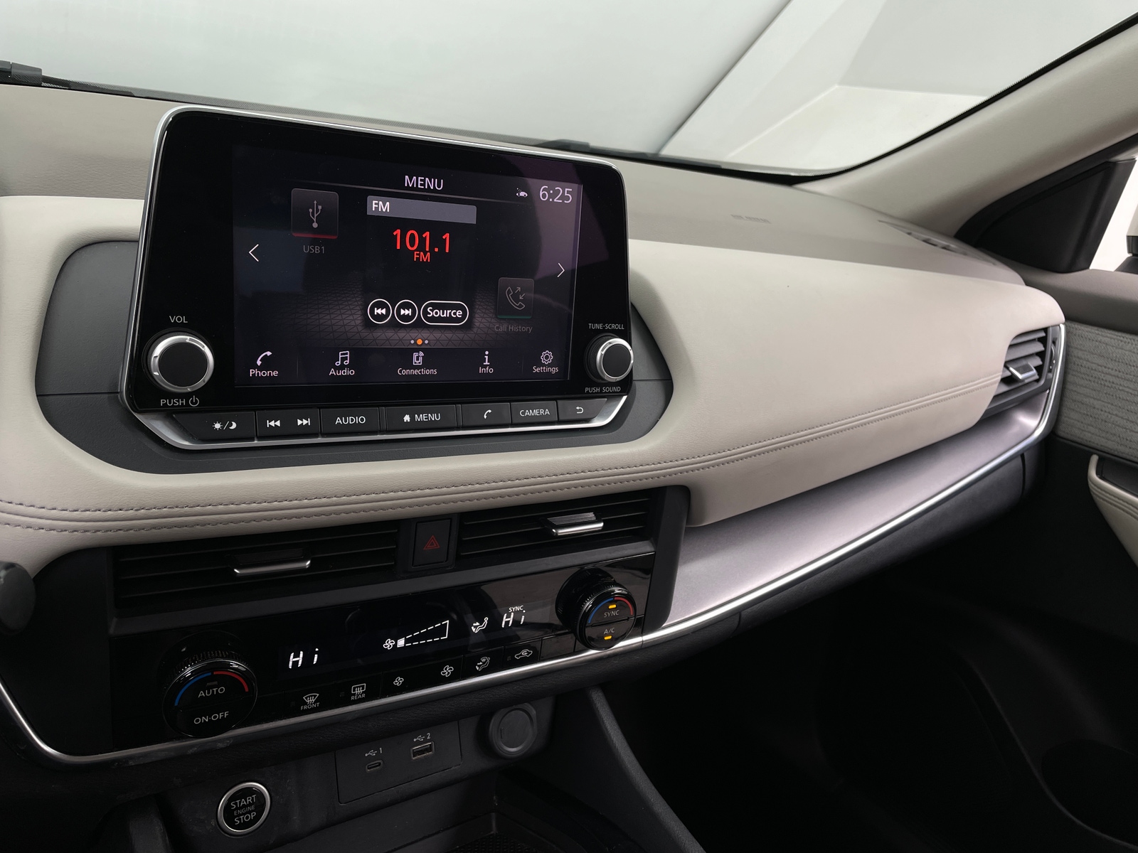 Thumbnail: 2023 Nissan Rogue - 4