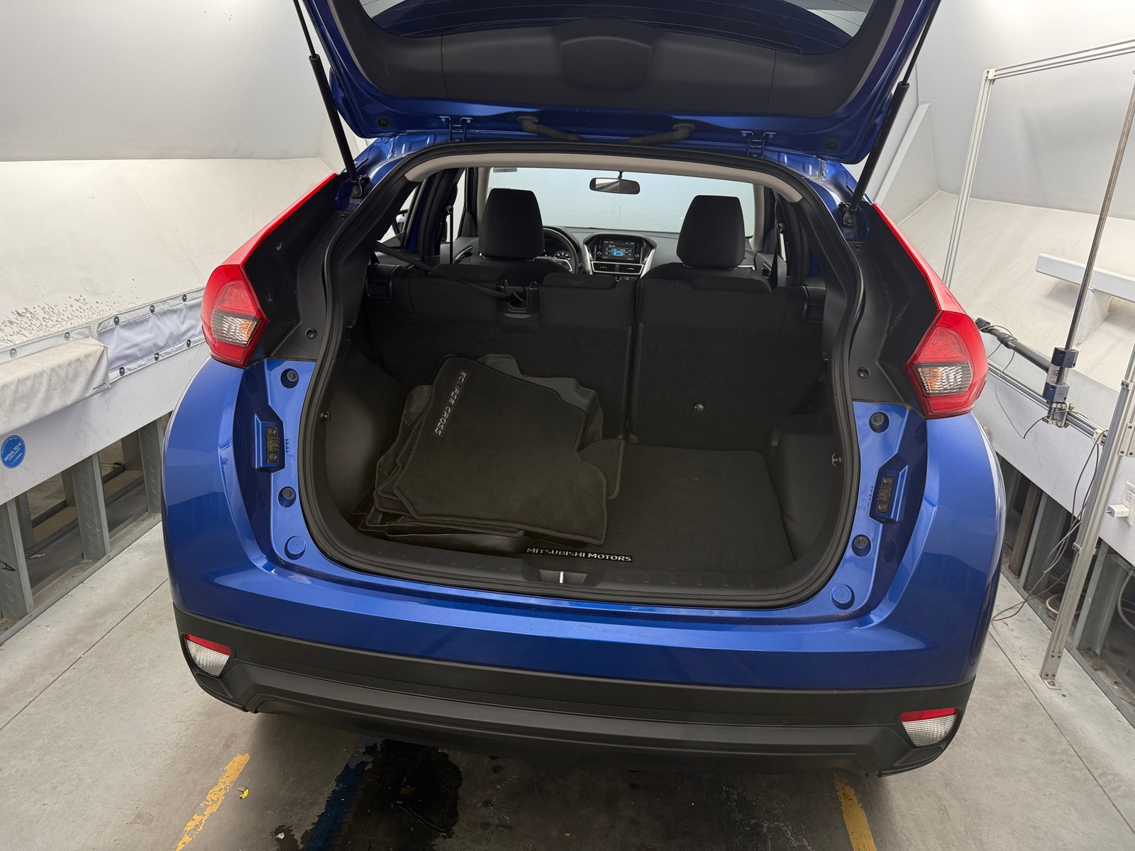 Thumbnail: 2020 Mitsubishi Eclipse Cross - 7