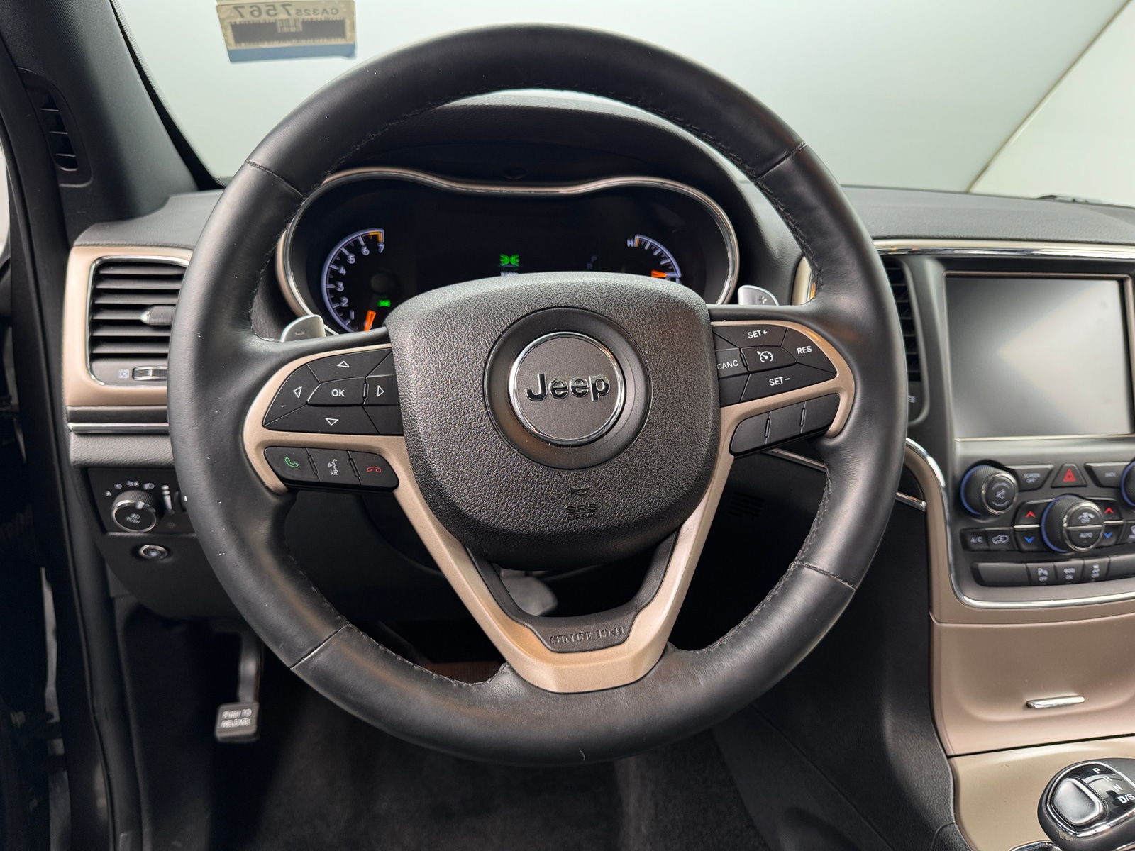 Thumbnail: 2015 Jeep Grand Cherokee - 4