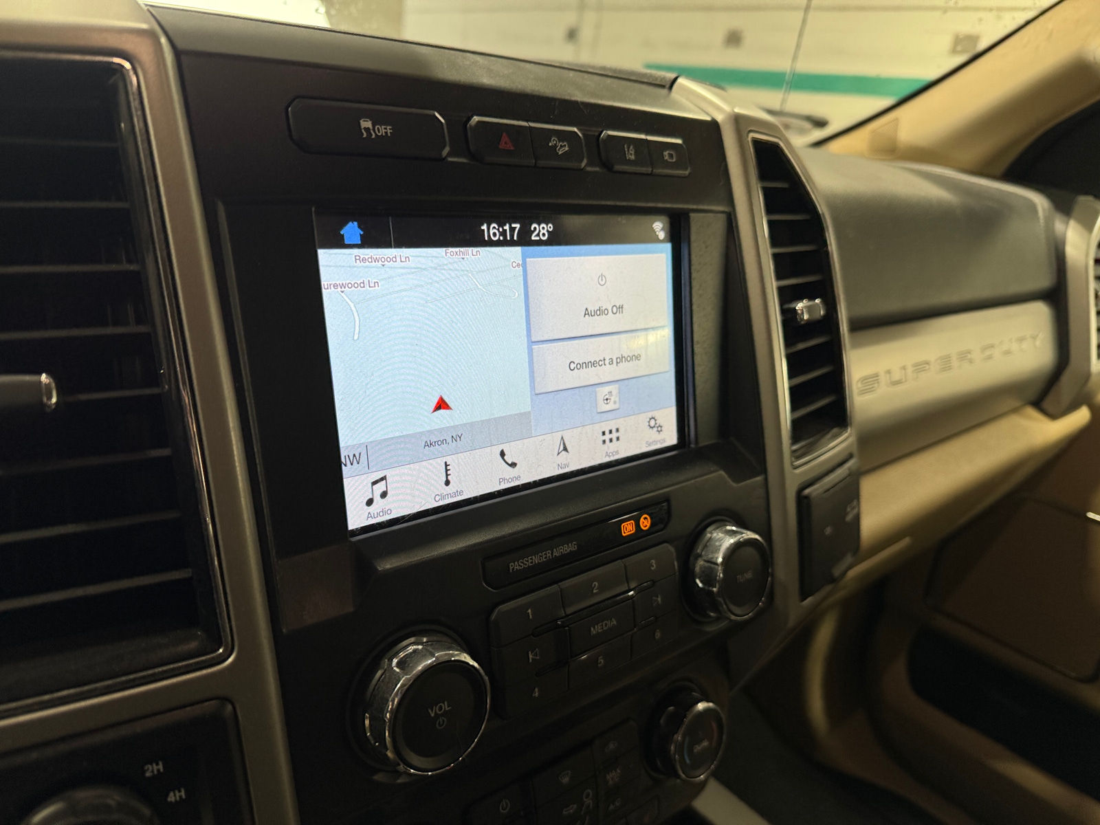 Thumbnail: 2019 Ford Econoline - 3