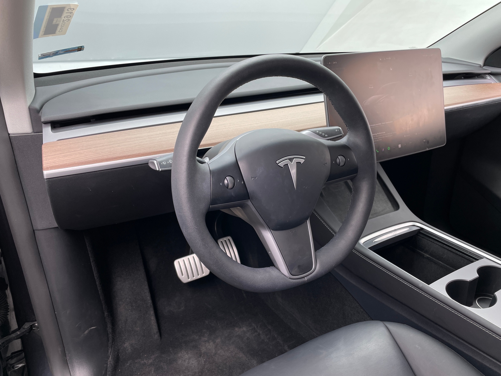 Thumbnail: 2025 Tesla Model Y - 4
