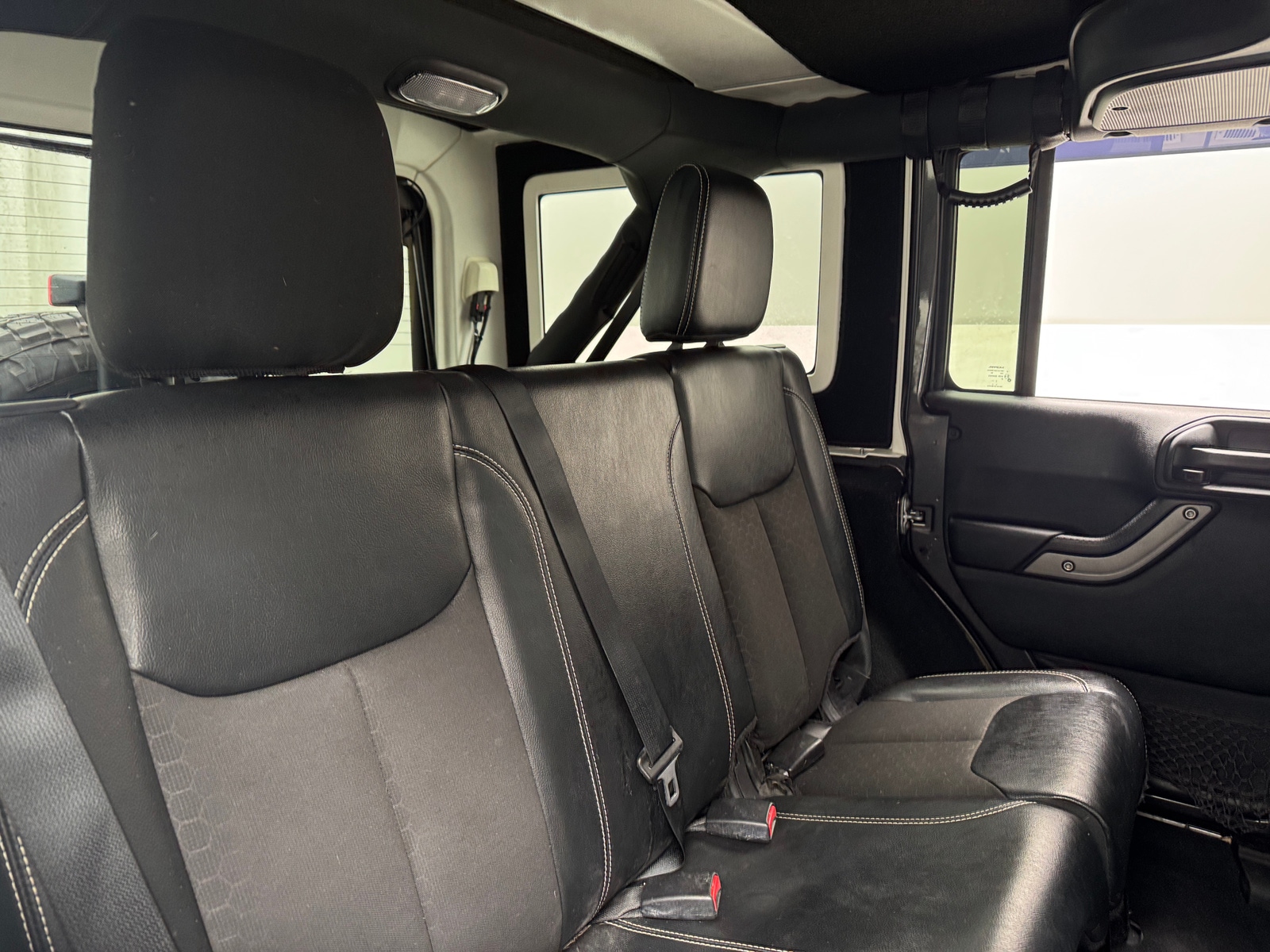 Thumbnail: 2018 Jeep Wrangler - 5