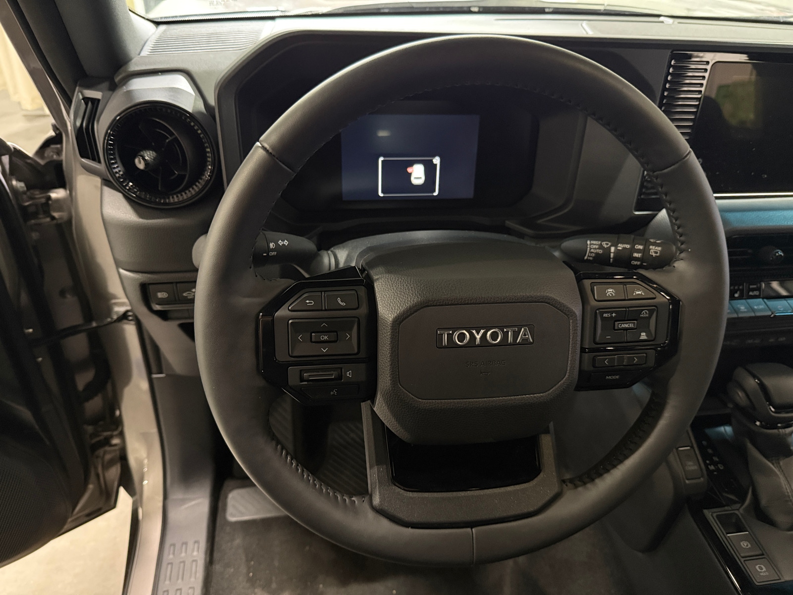 Thumbnail: 2025 Toyota Land Cruiser - 5