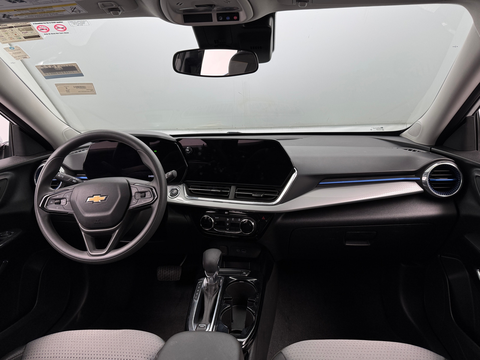 Thumbnail: 2025 Chevrolet Trax - 3