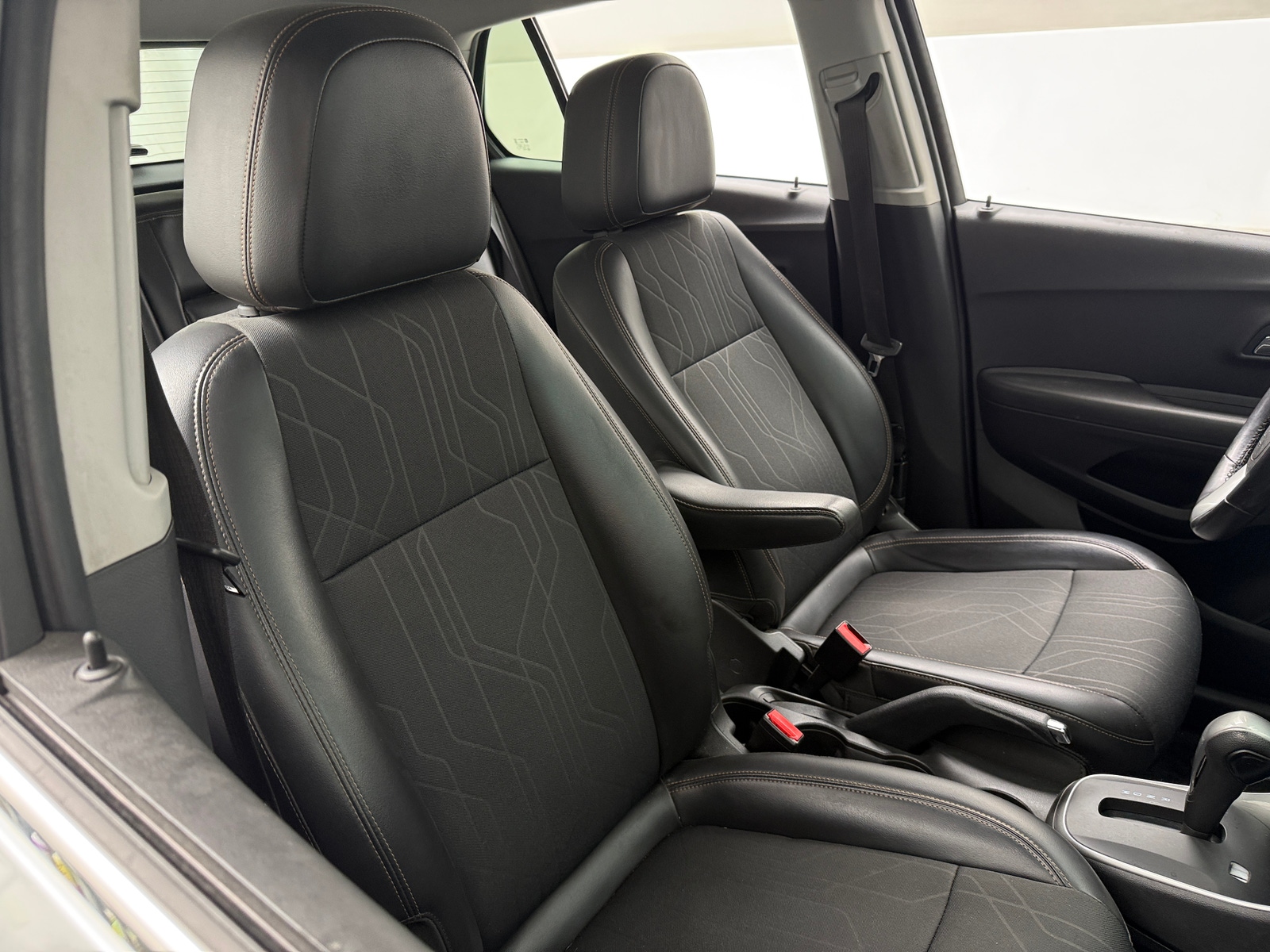 Thumbnail: 2019 Chevrolet Trax - 2