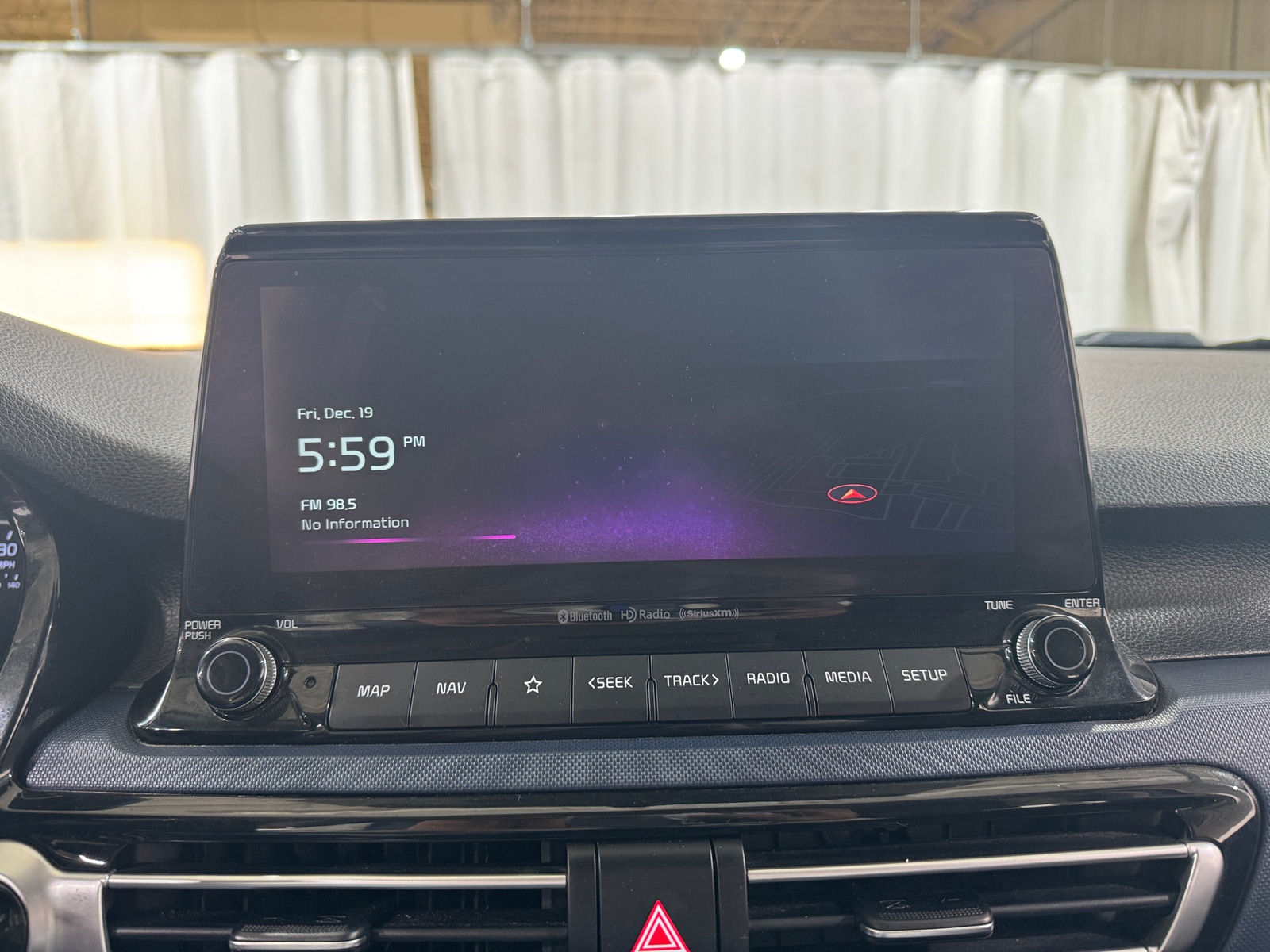 Thumbnail: 2023 Kia Seltos - 4