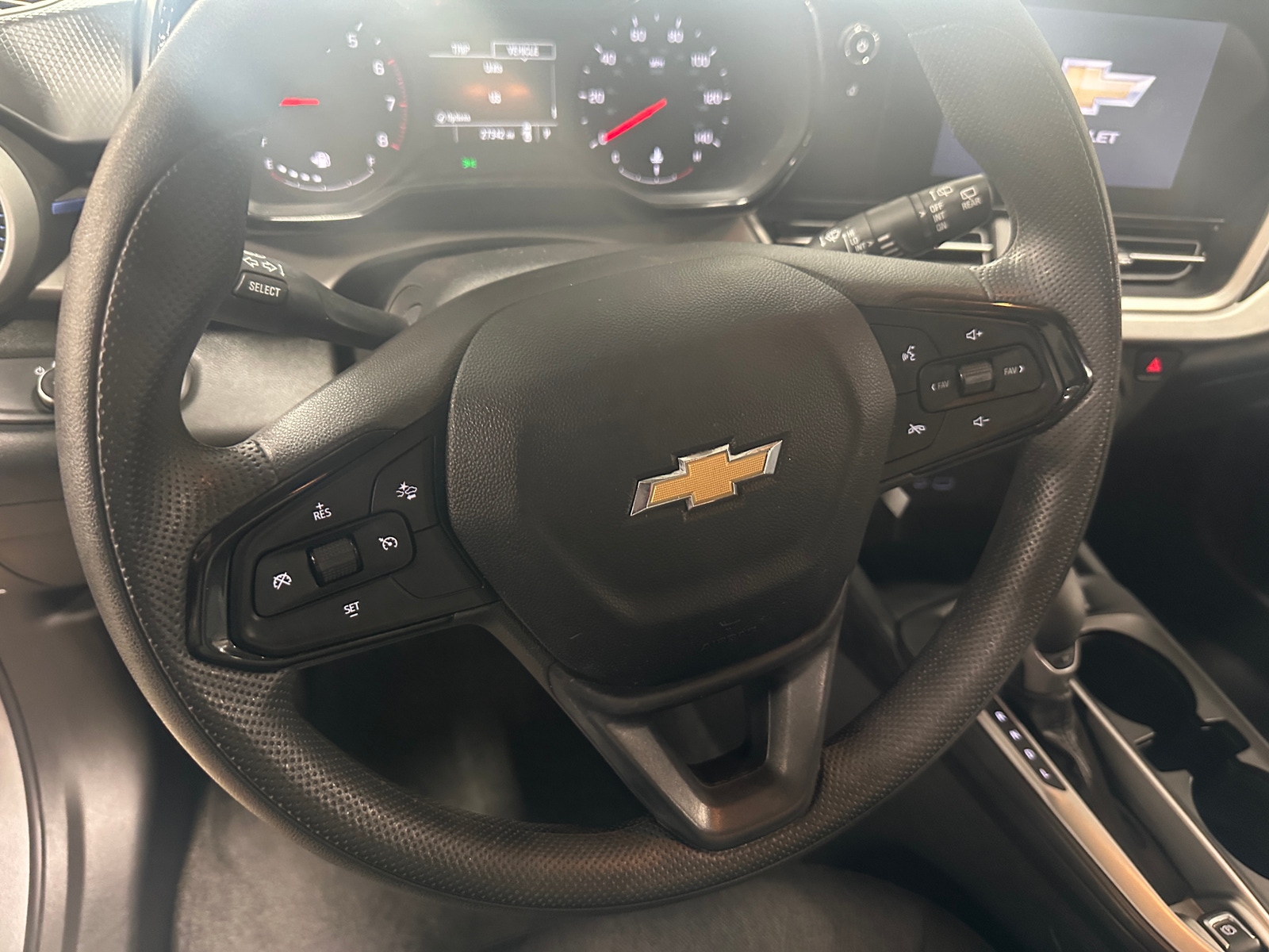 Thumbnail: 2024 Chevrolet Trax - 5