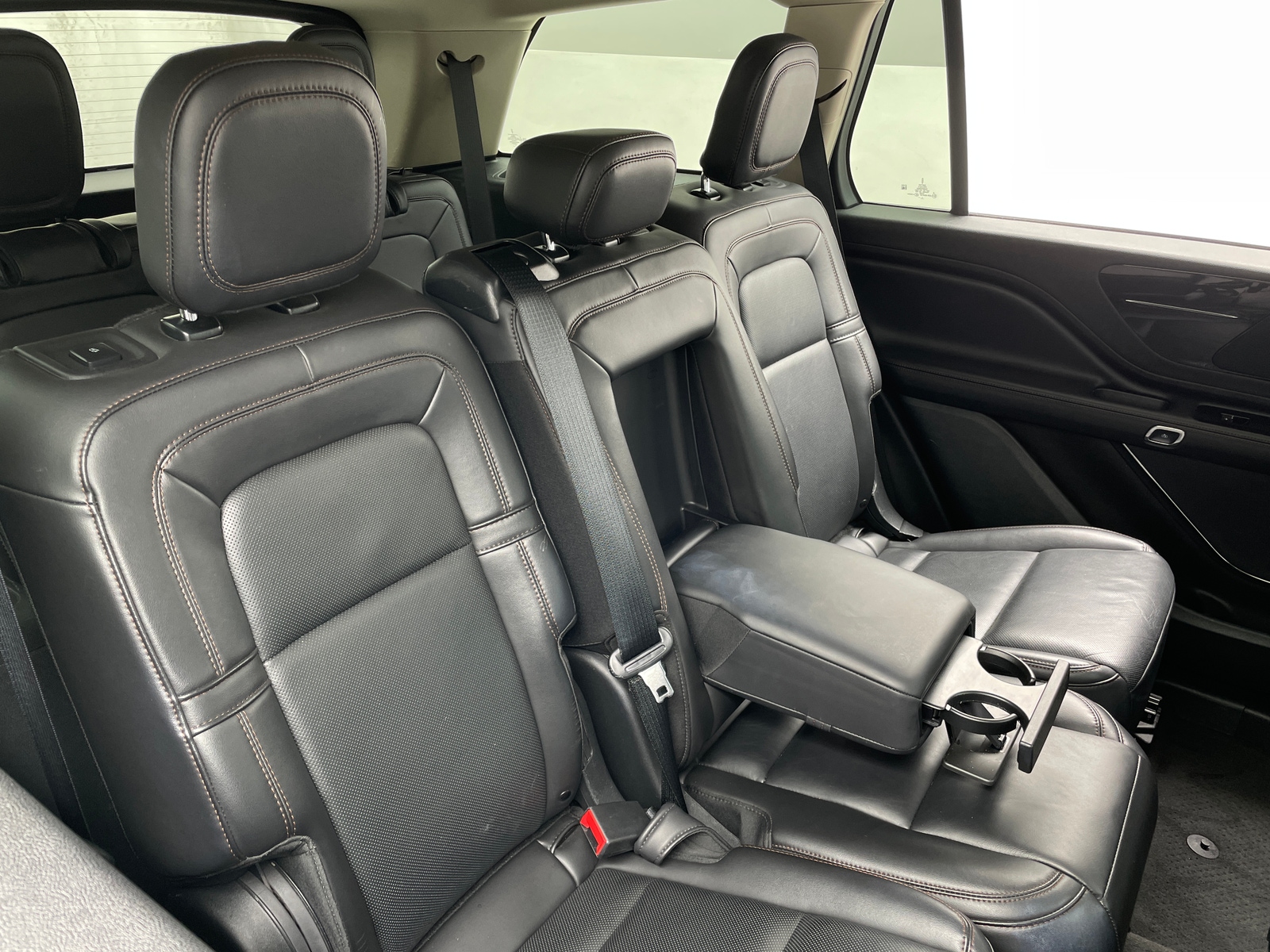 Thumbnail: 2024 Lincoln Aviator - 5