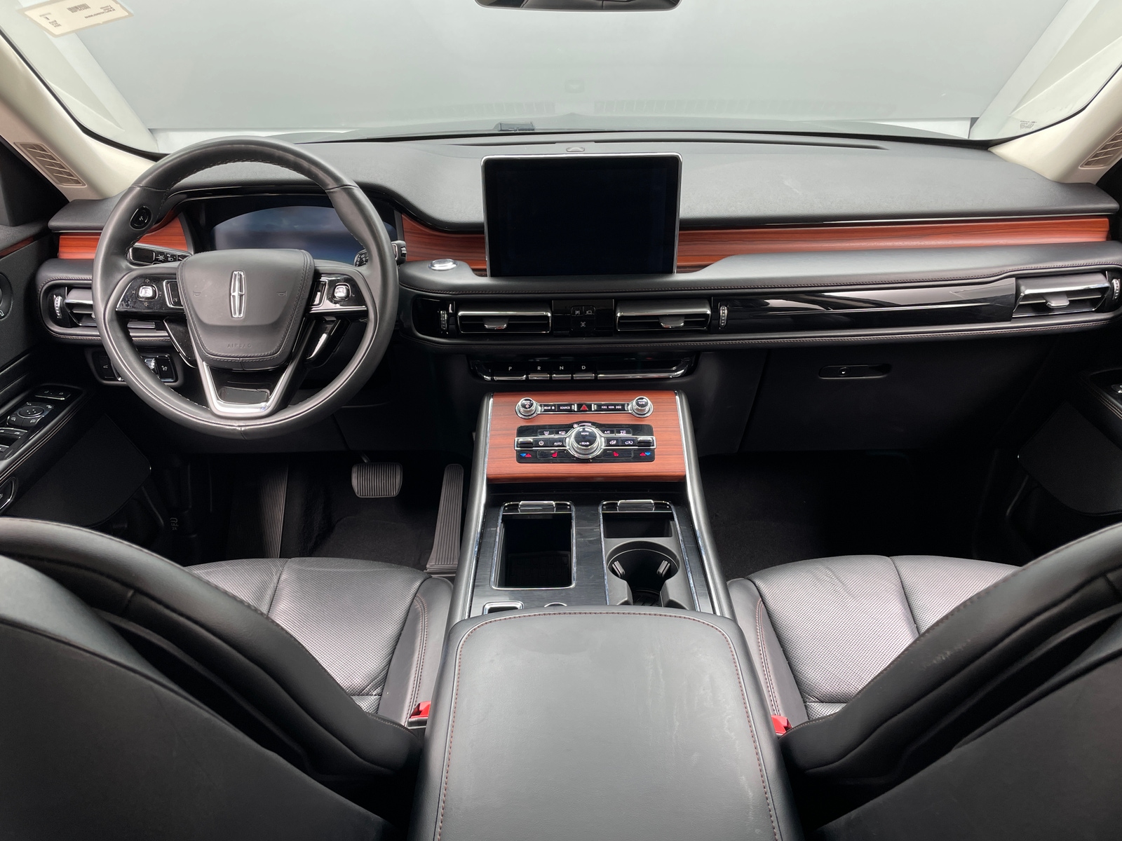 Thumbnail: 2024 Lincoln Aviator - 2