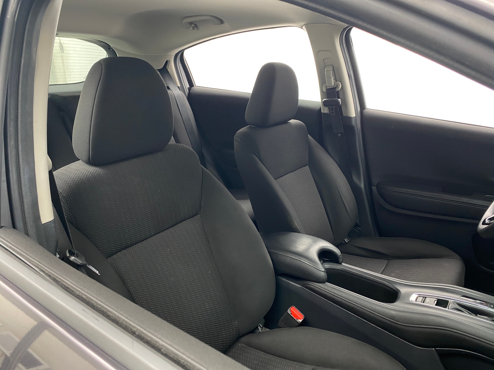 Thumbnail: 2016 Honda HR-V - 2