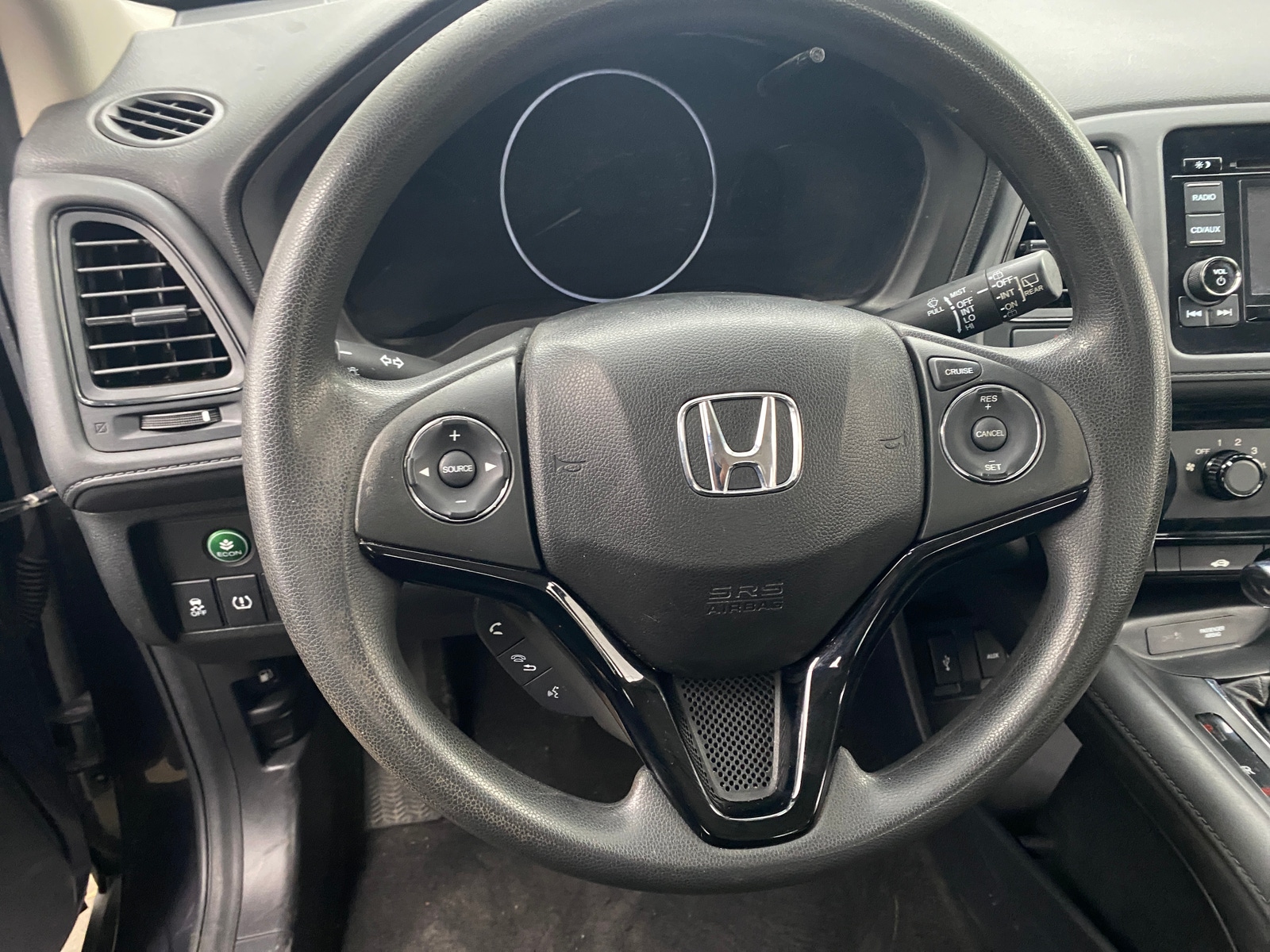 Thumbnail: 2016 Honda HR-V - 5