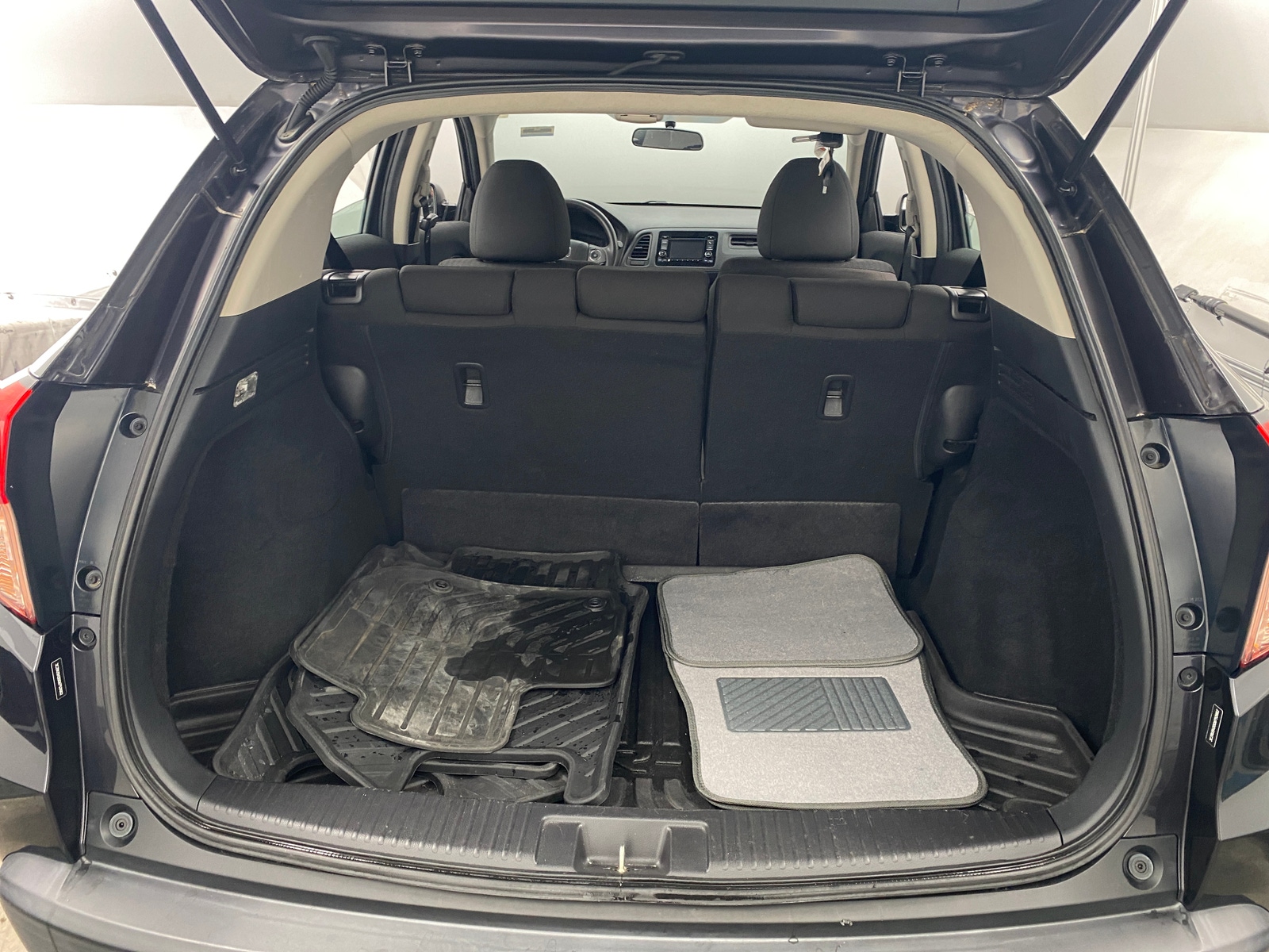 Thumbnail: 2016 Honda HR-V - 7