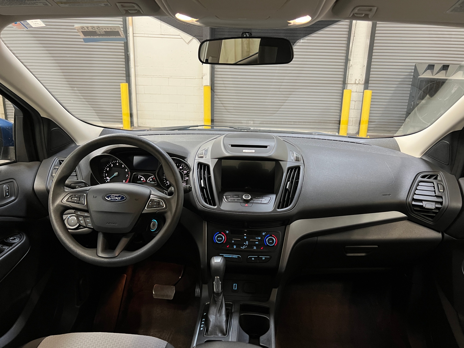 Thumbnail: 2017 Ford Escape - 3