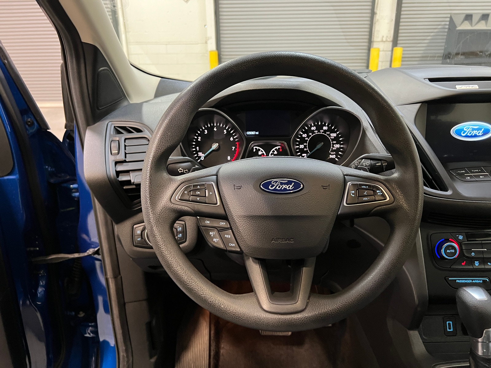 Thumbnail: 2017 Ford Escape - 5