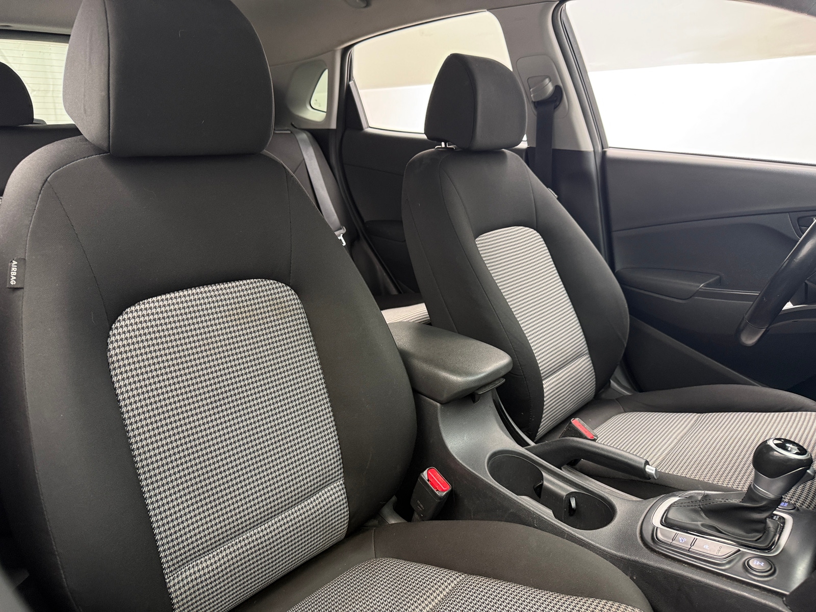 Thumbnail: 2020 Hyundai Kona - 2