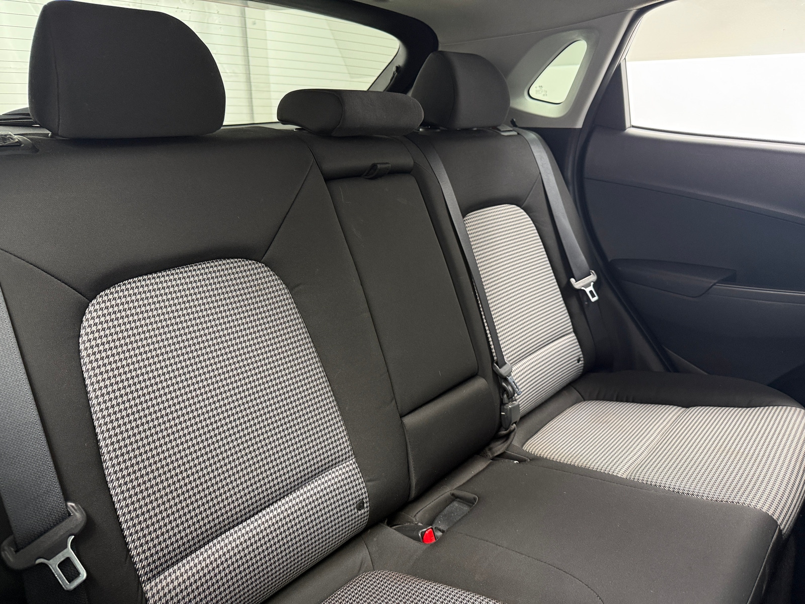 Thumbnail: 2020 Hyundai Kona - 6