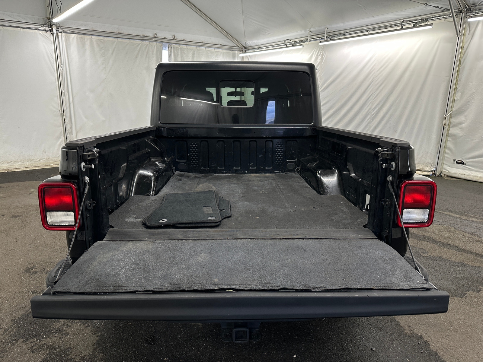 Thumbnail: 2022 Jeep Gladiator - 7