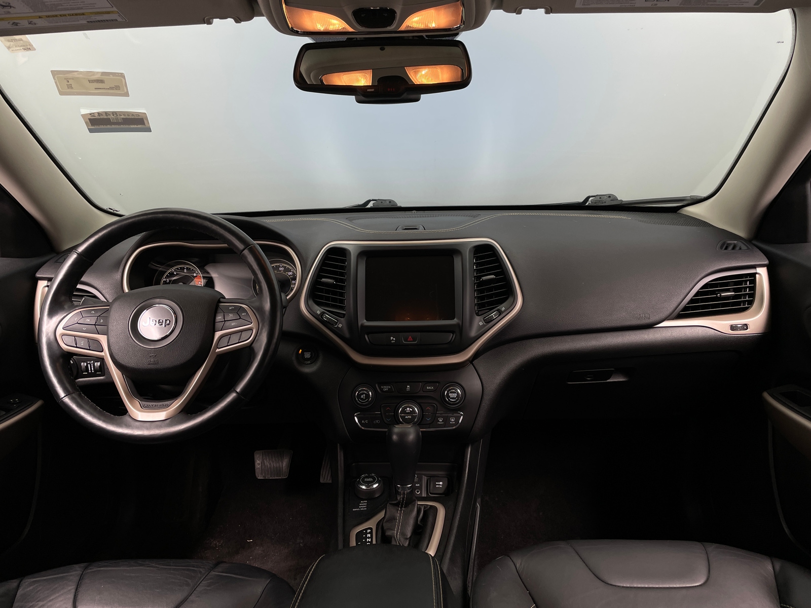 Thumbnail: 2018 Jeep Cherokee - 2