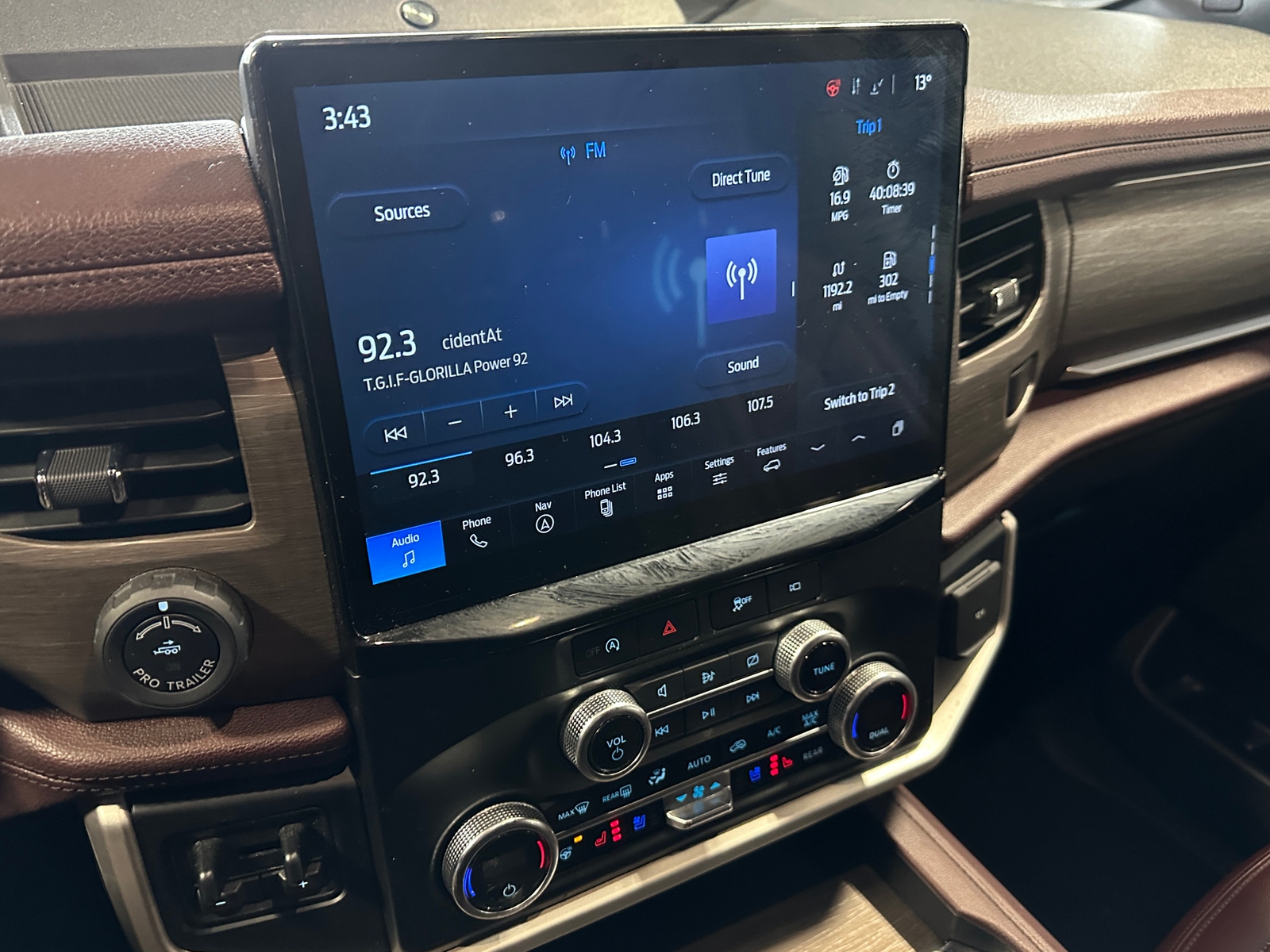 Thumbnail: 2023 Ford Expedition MAX - 3