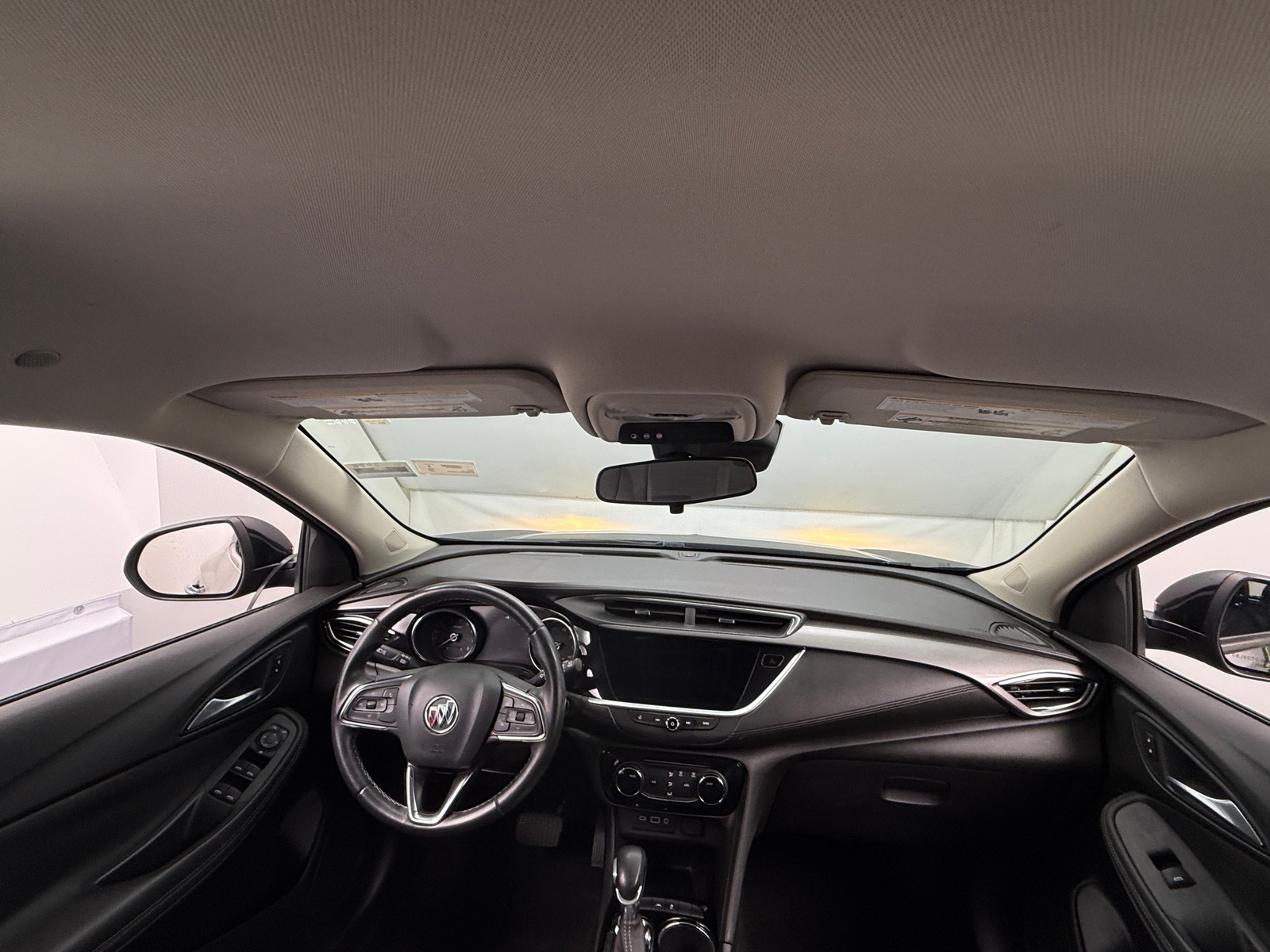 Thumbnail: 2020 Buick Encore GX - 3