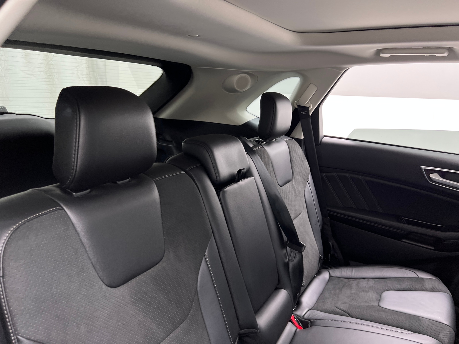 Thumbnail: 2017 Ford Edge - 5