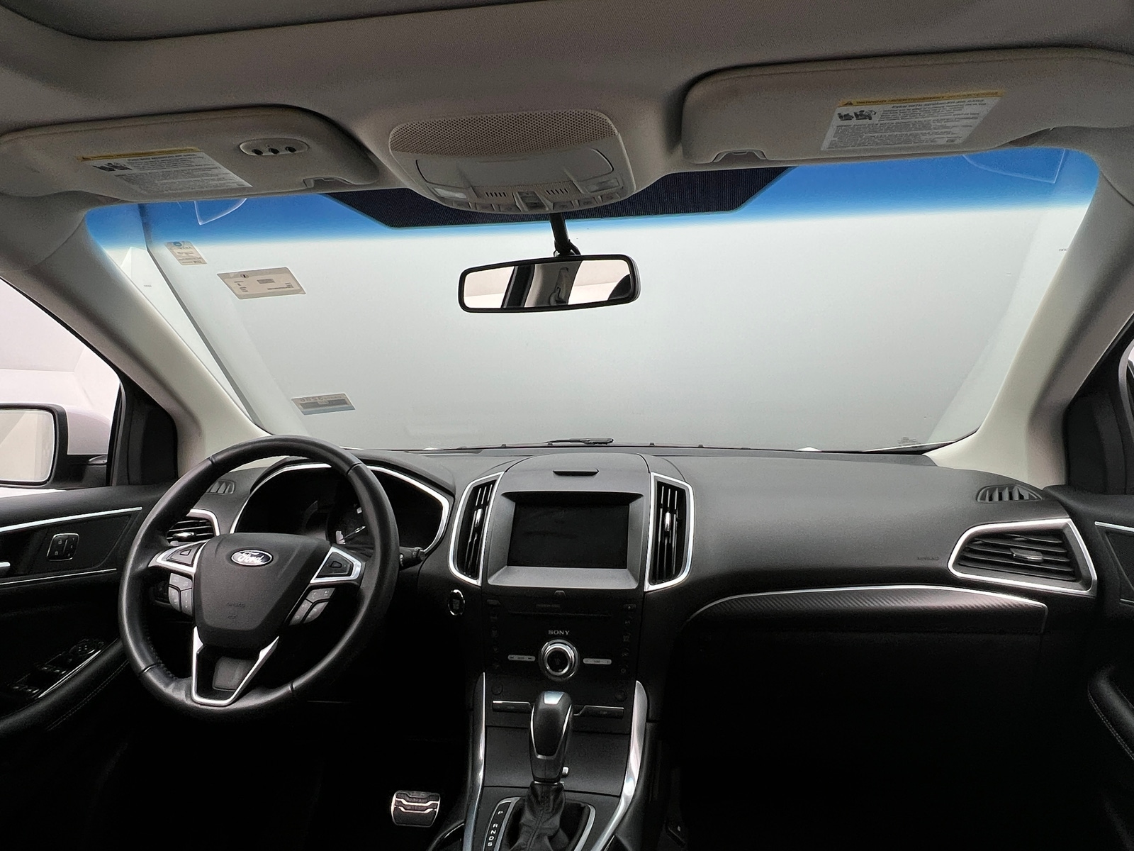 Thumbnail: 2017 Ford Edge - 2