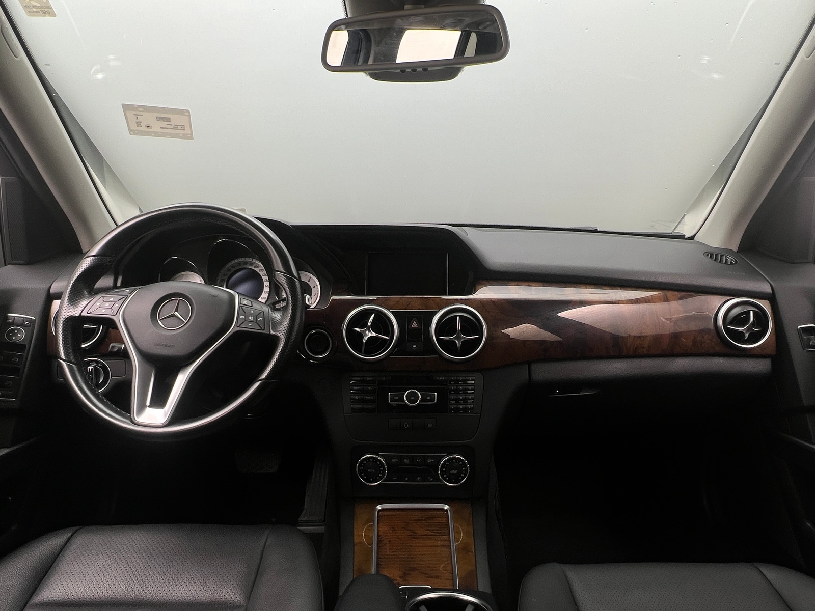 Thumbnail: 2015 Mercedes-Benz GLK - 2