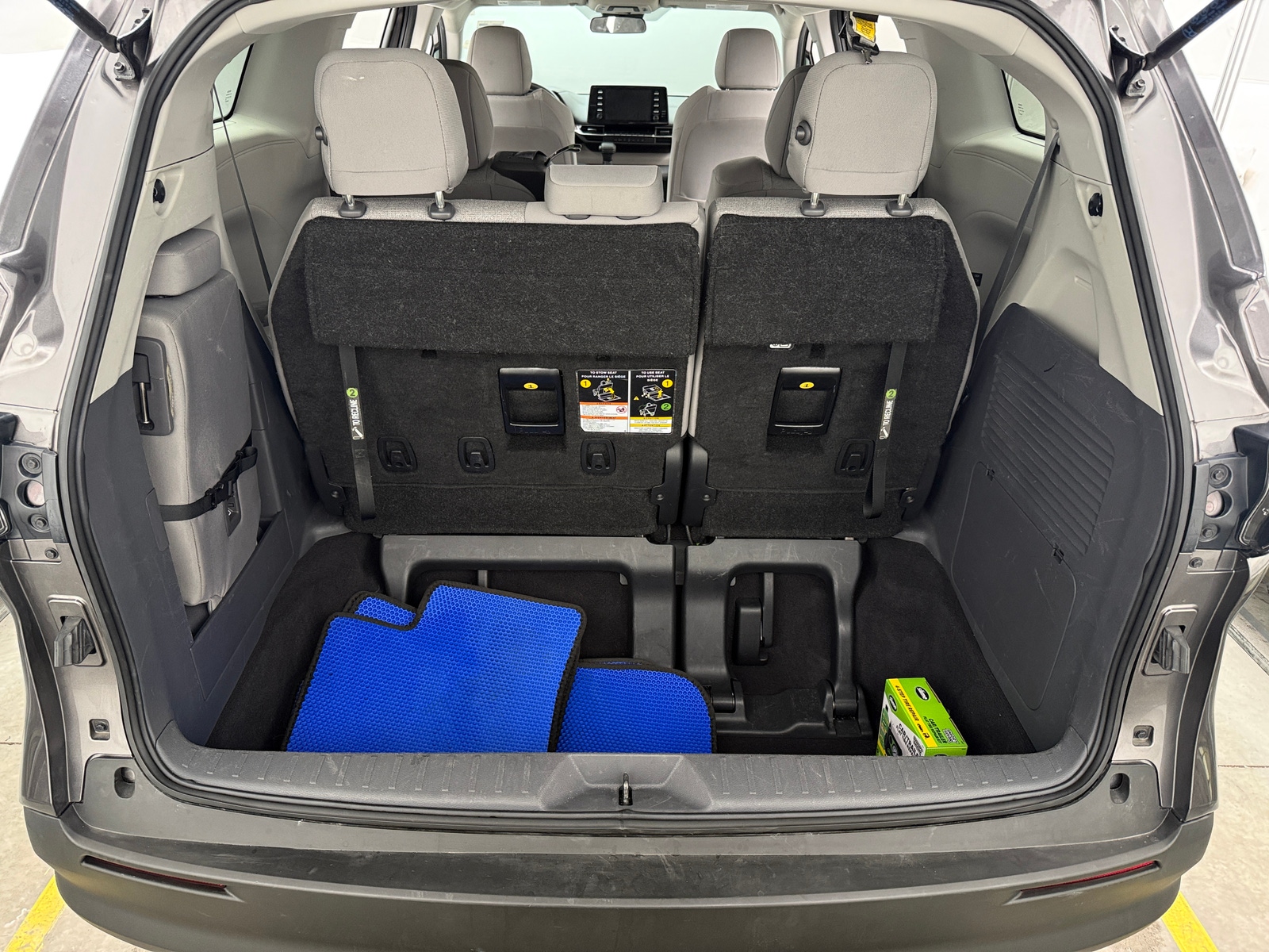 Thumbnail: 2024 Toyota Sienna - 7