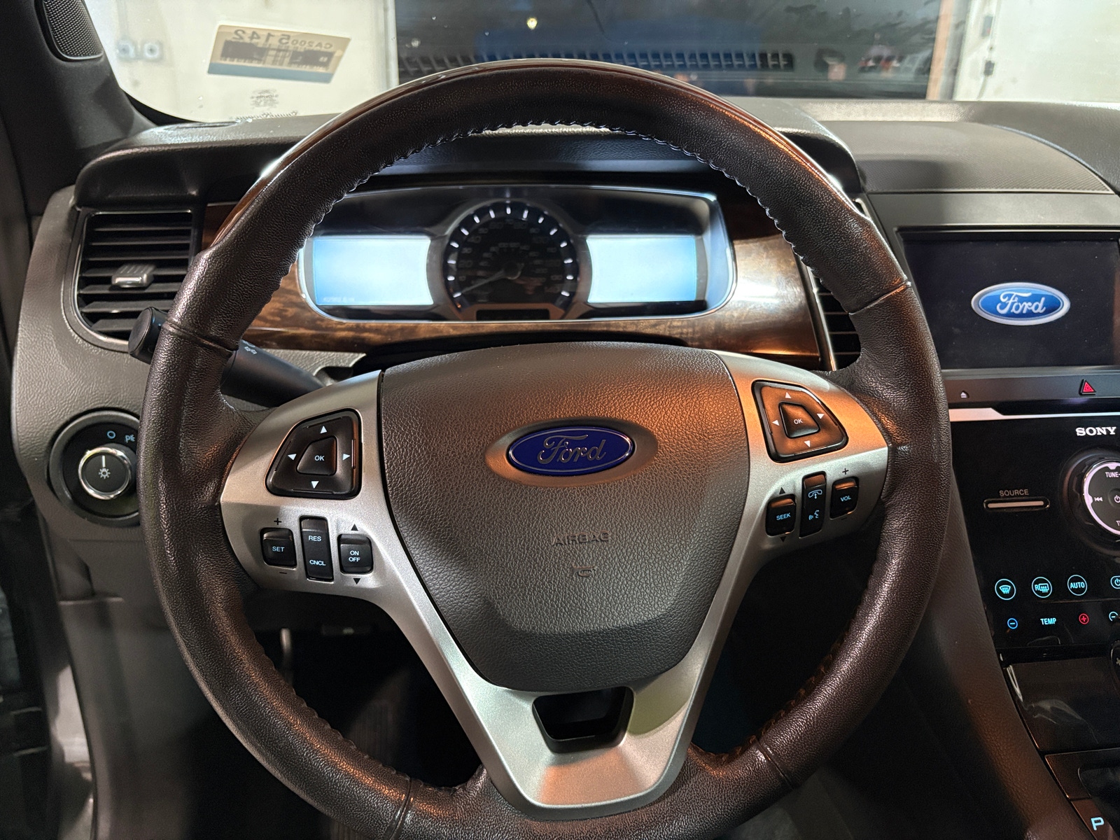 Thumbnail: 2017 Ford Taurus - 4