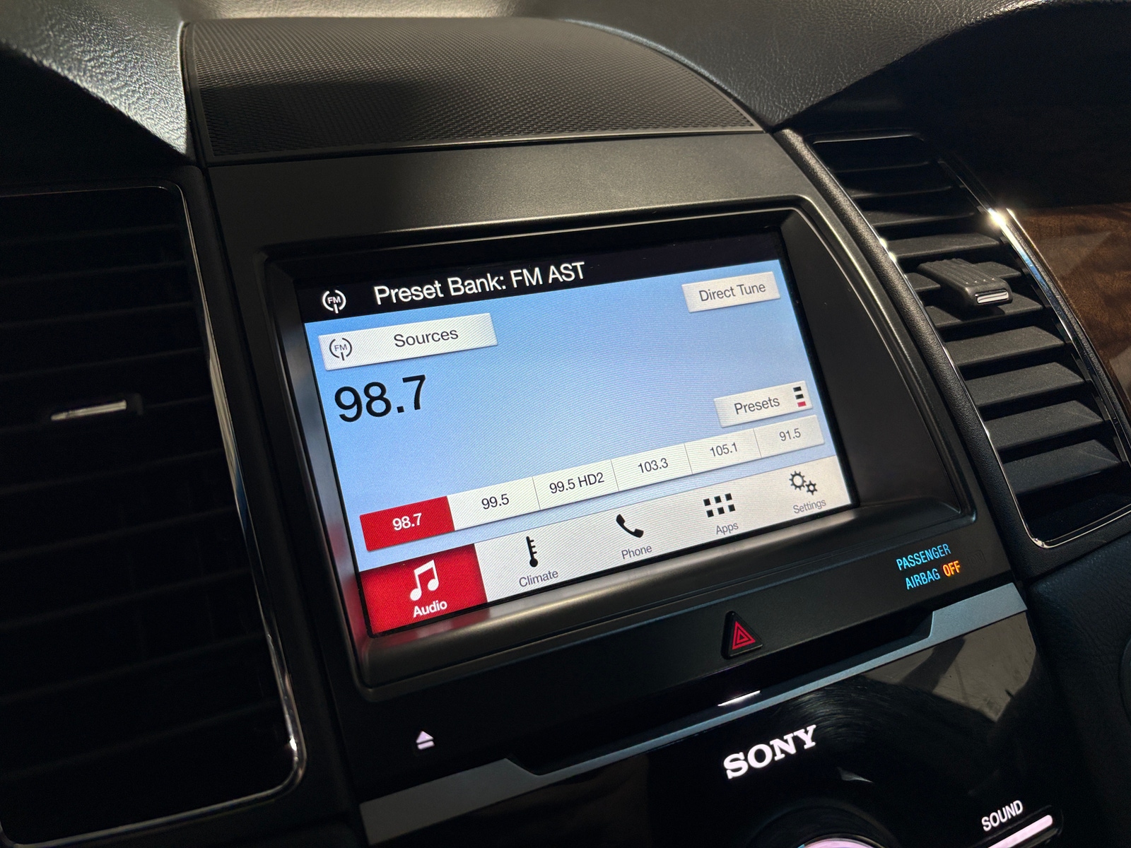 Thumbnail: 2017 Ford Taurus - 3