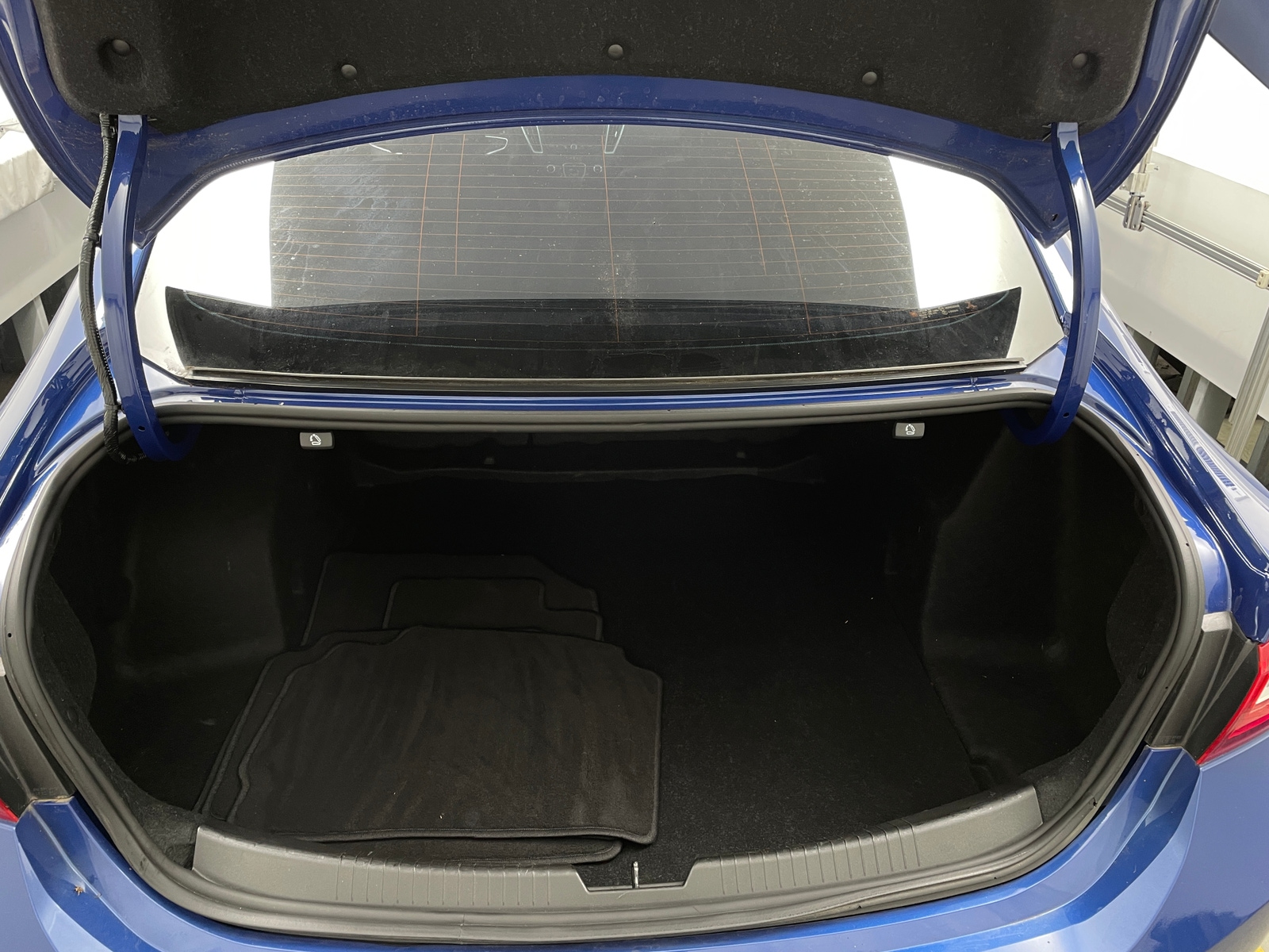 Thumbnail: 2023 Chevrolet Malibu - 7