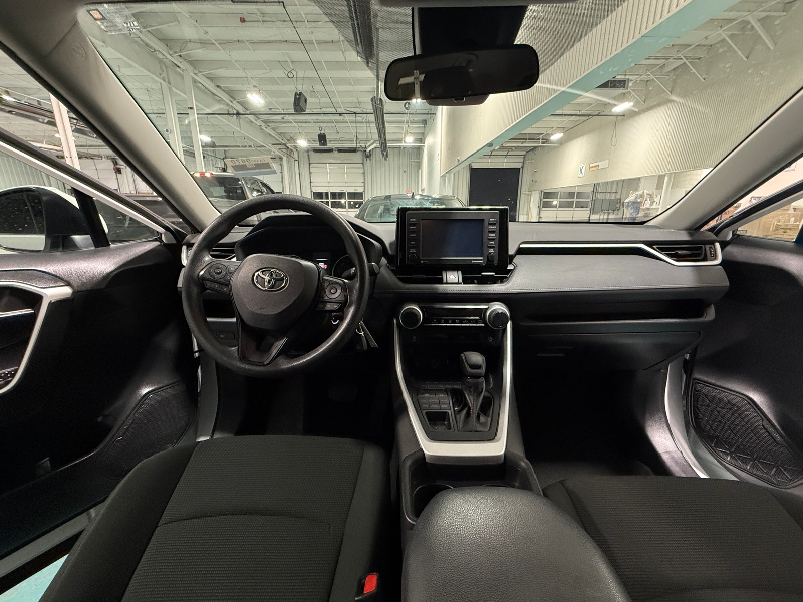 Thumbnail: 2021 Toyota RAV4 - 3