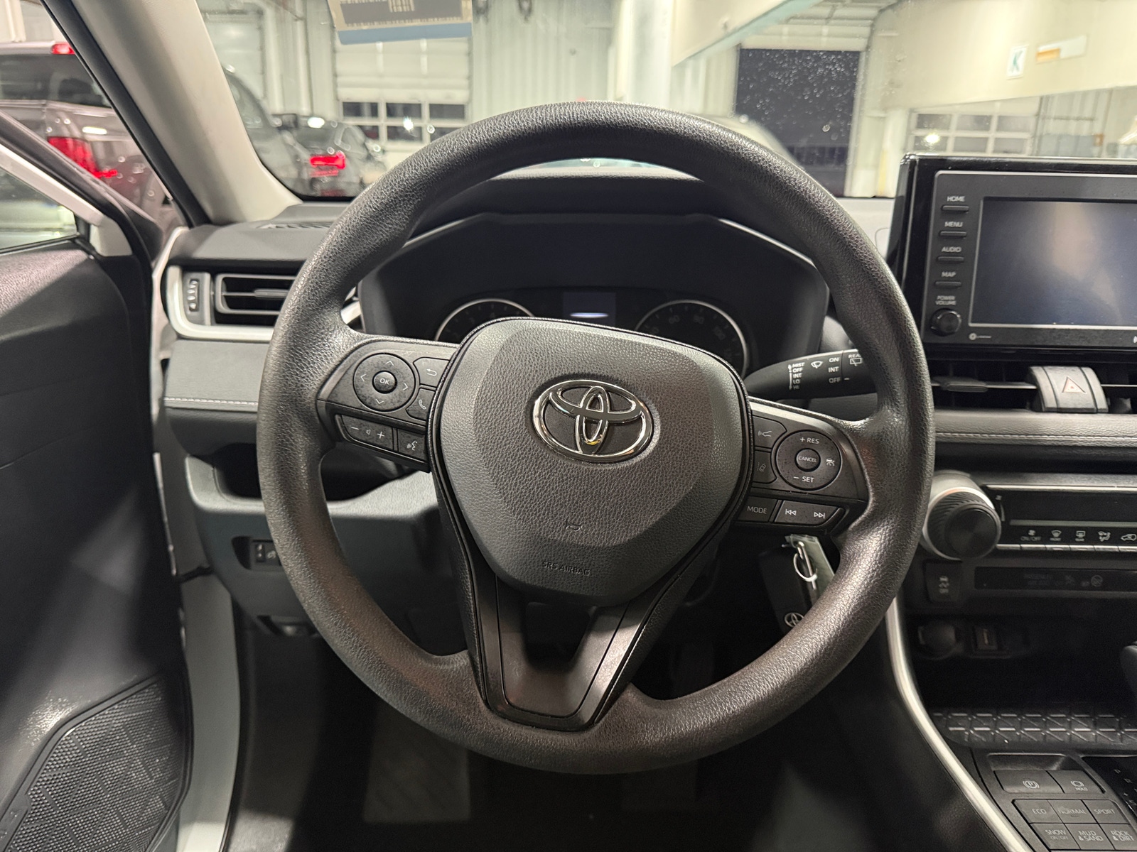 Thumbnail: 2021 Toyota RAV4 - 5