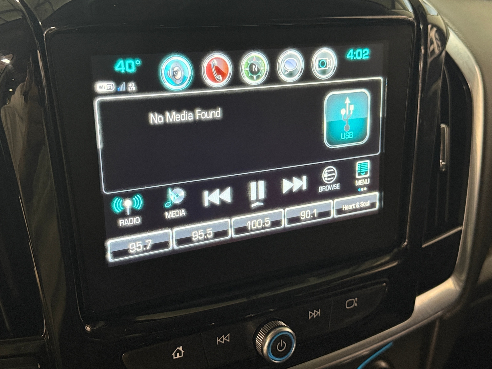 Thumbnail: 2019 Chevrolet Traverse - 3