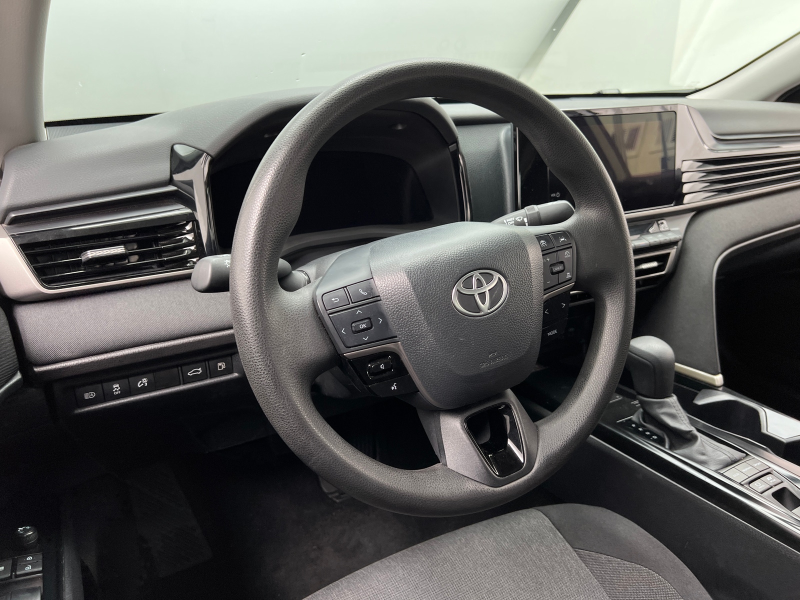 Thumbnail: 2025 Toyota Camry - 5