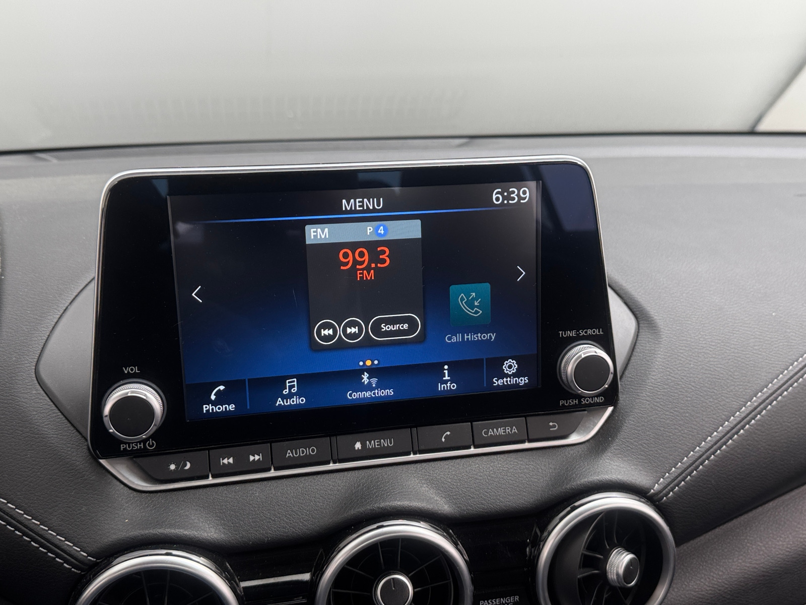 Thumbnail: 2024 Nissan Sentra - 4