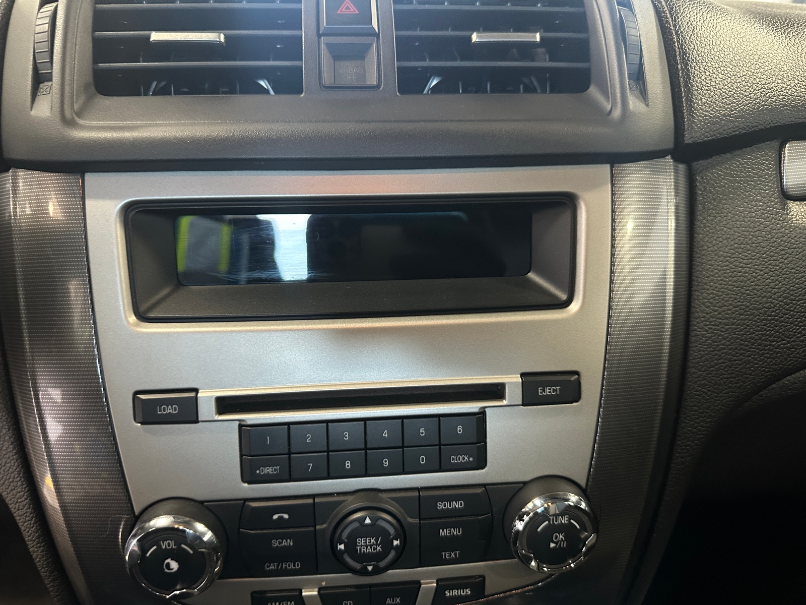 Thumbnail: 2011 Ford Fusion - 3