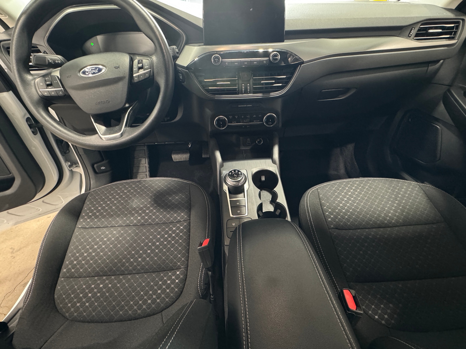 Thumbnail: 2025 Ford Escape - 3