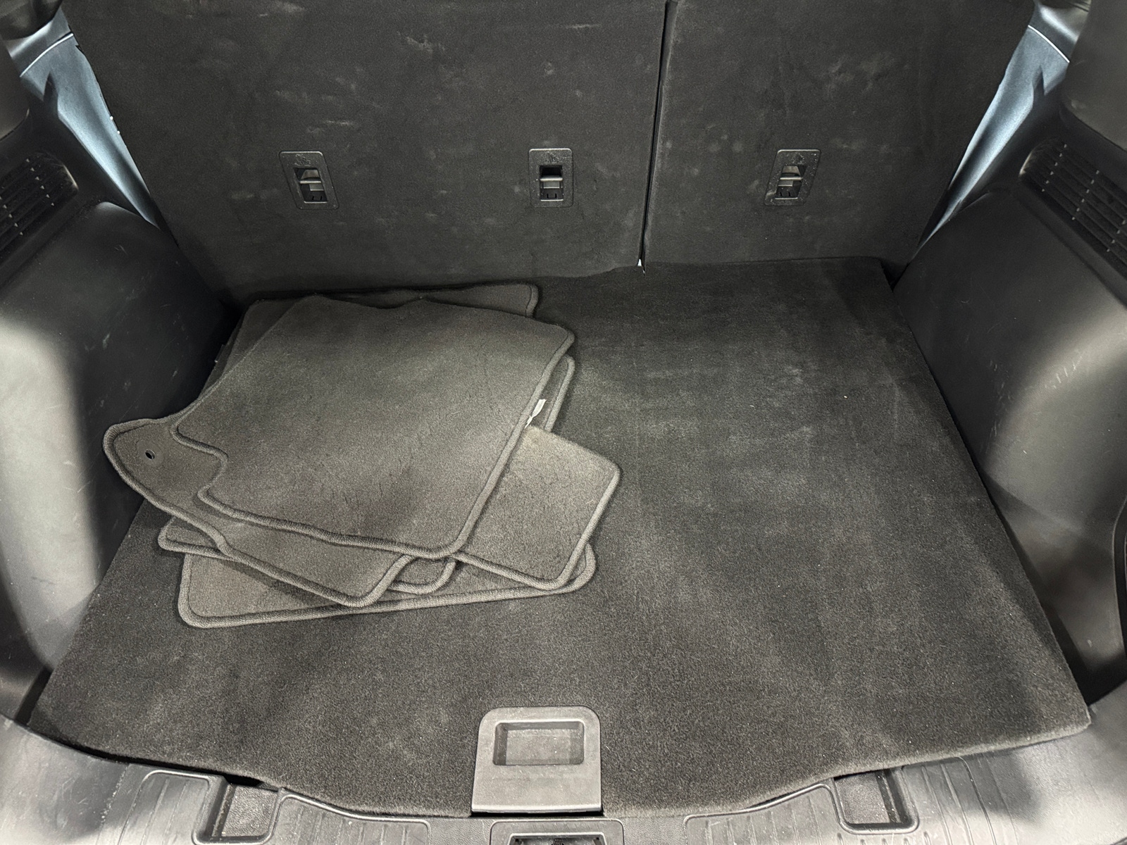 Thumbnail: 2025 Ford Escape - 7