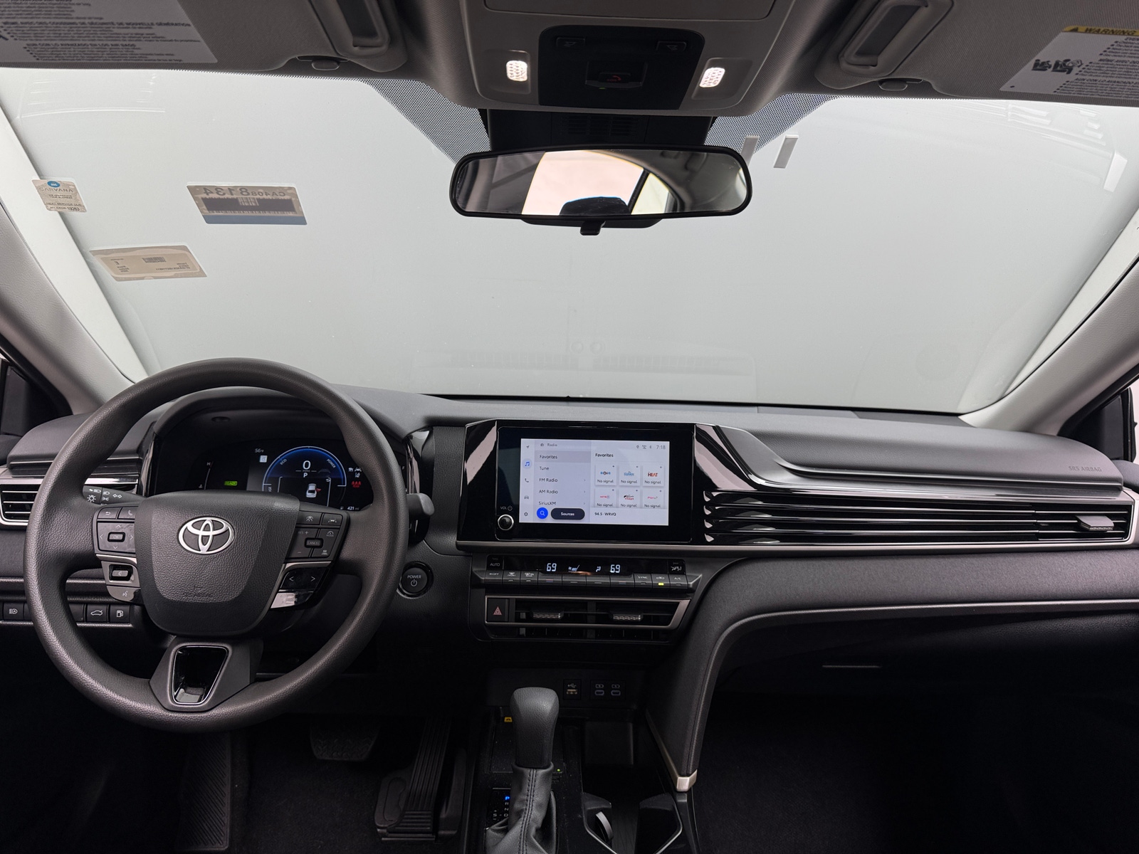 Thumbnail: 2025 Toyota Camry - 3