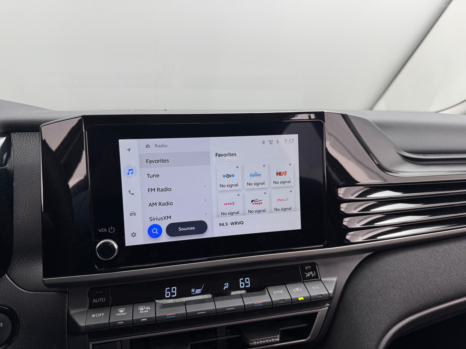 Thumbnail: 2025 Toyota Camry - 4