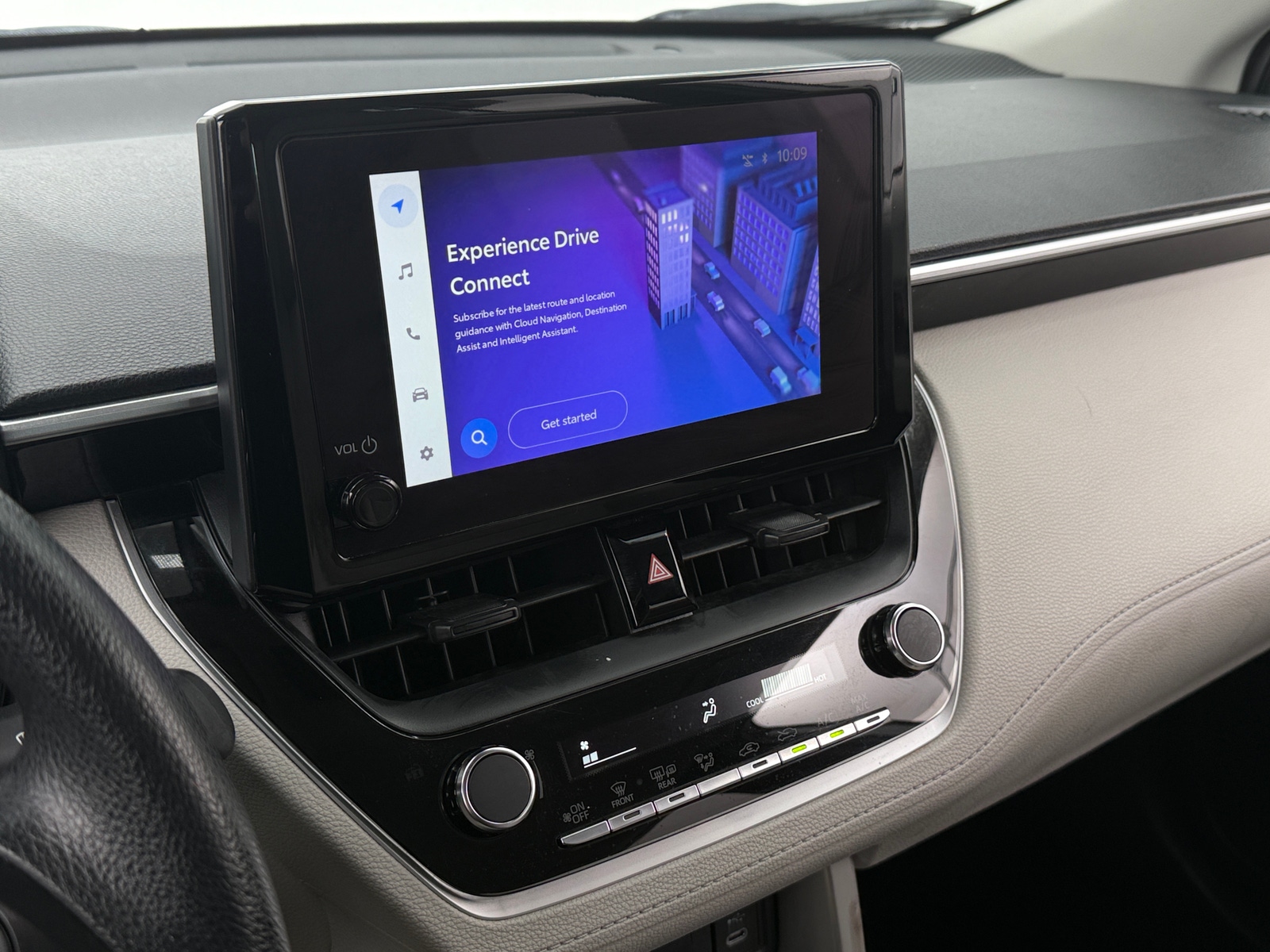 Thumbnail: 2024 Toyota Corolla Cross - 4