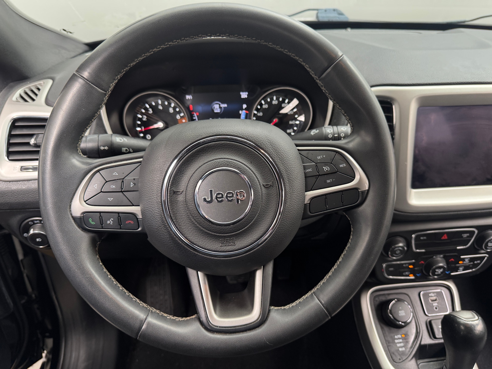 Thumbnail: 2021 Jeep Compass - 4