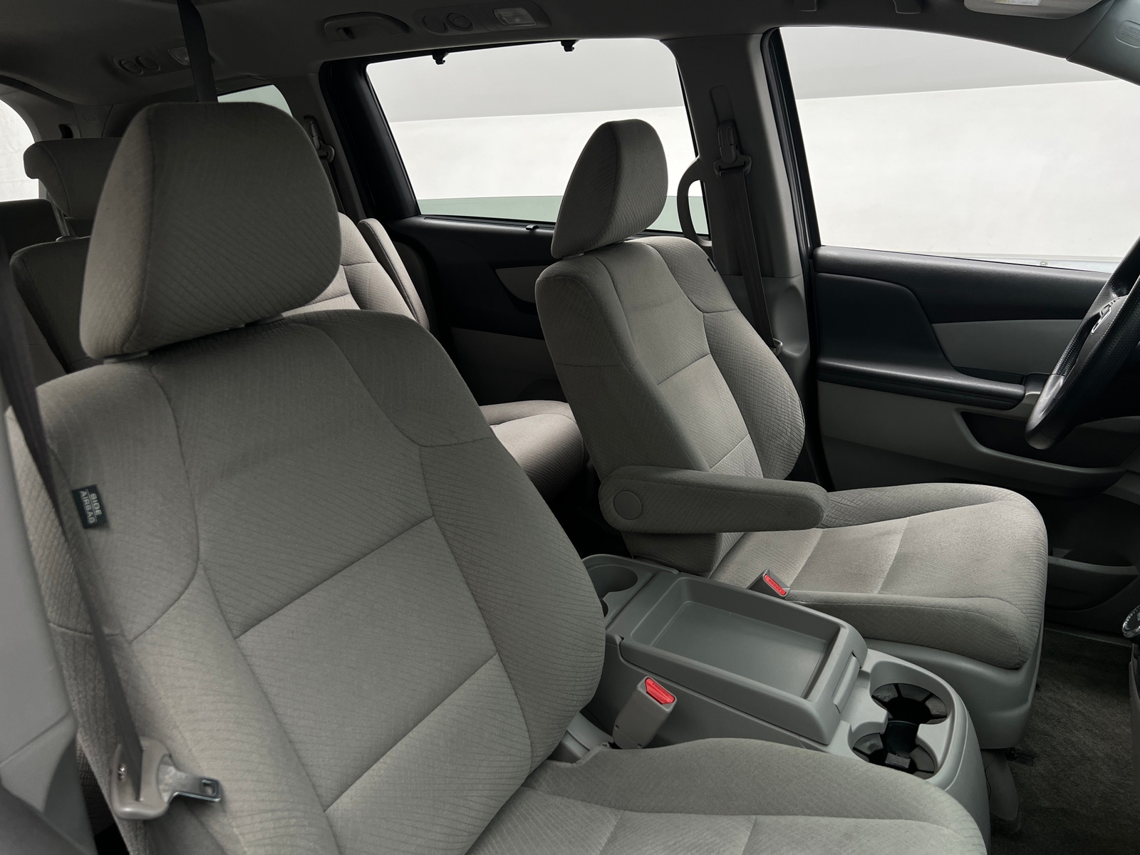 Thumbnail: 2014 Honda Odyssey - 2