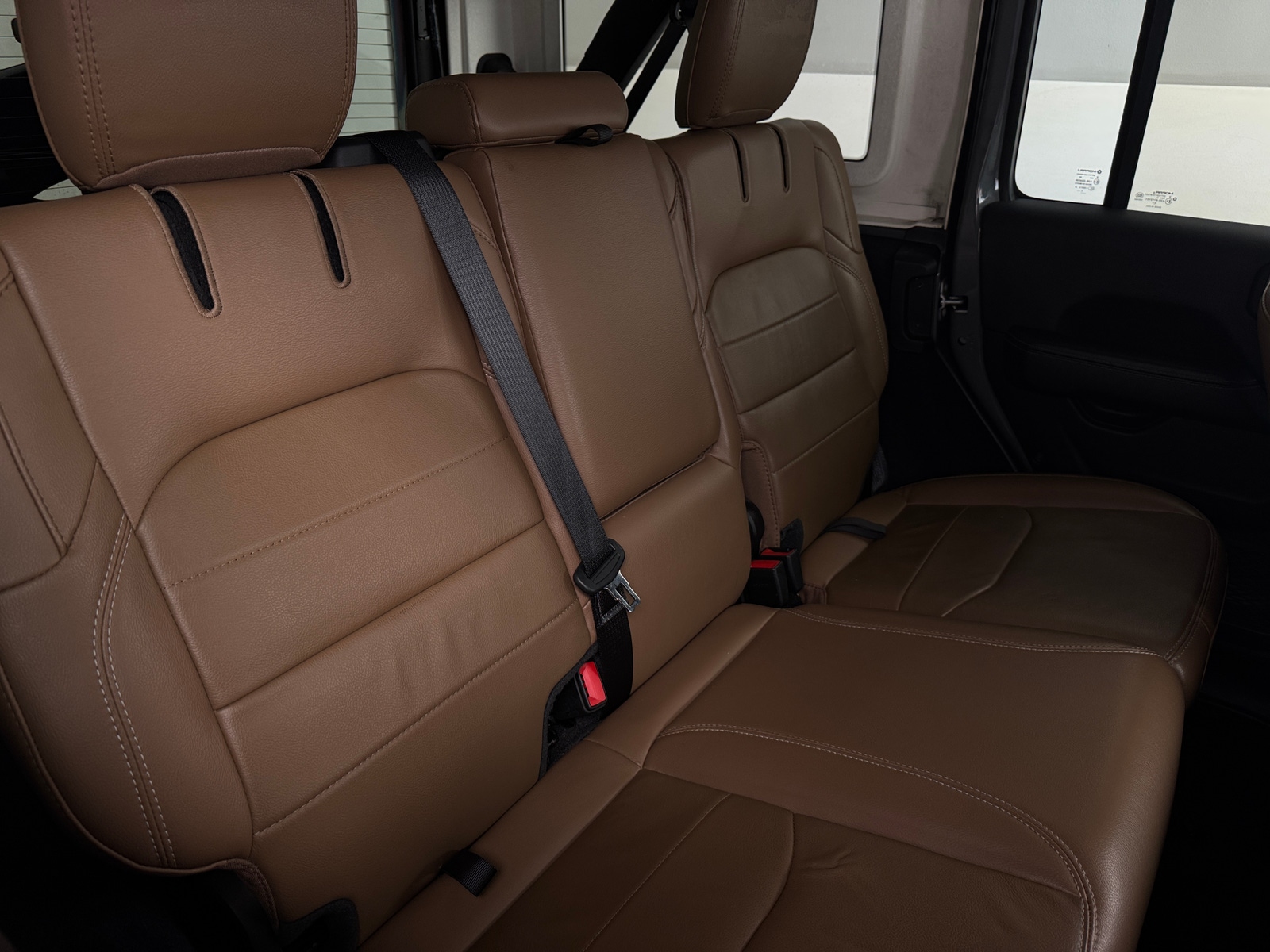 Thumbnail: 2022 Jeep Wrangler - 5