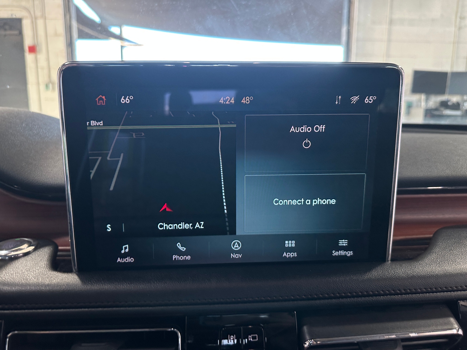 Thumbnail: 2023 Lincoln Aviator - 3